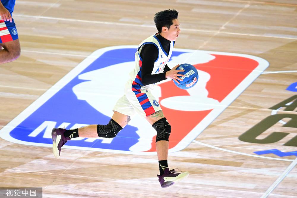 他的缺席无 他的缺席无