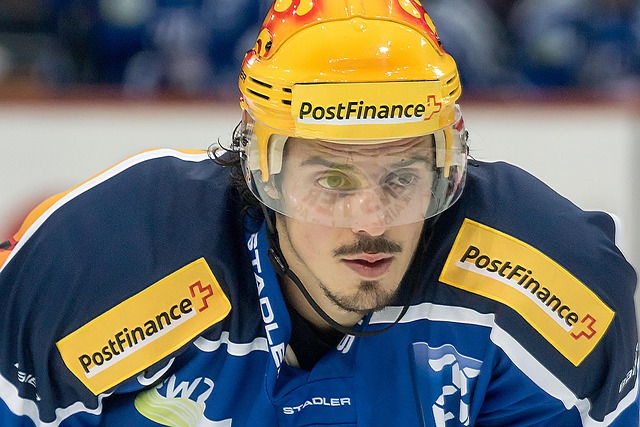 队占据了一 队占据了一